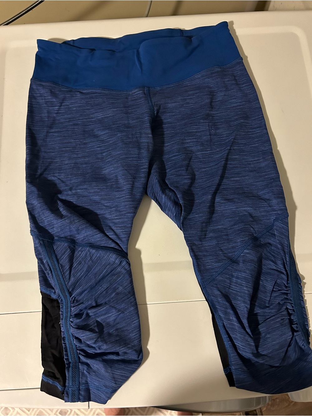 Lululemon Blue Capri Leggings